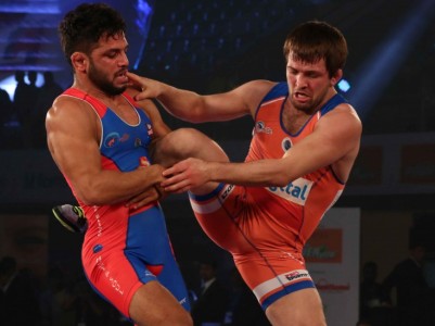  Amit Dhankhar vs World Champion Magomed